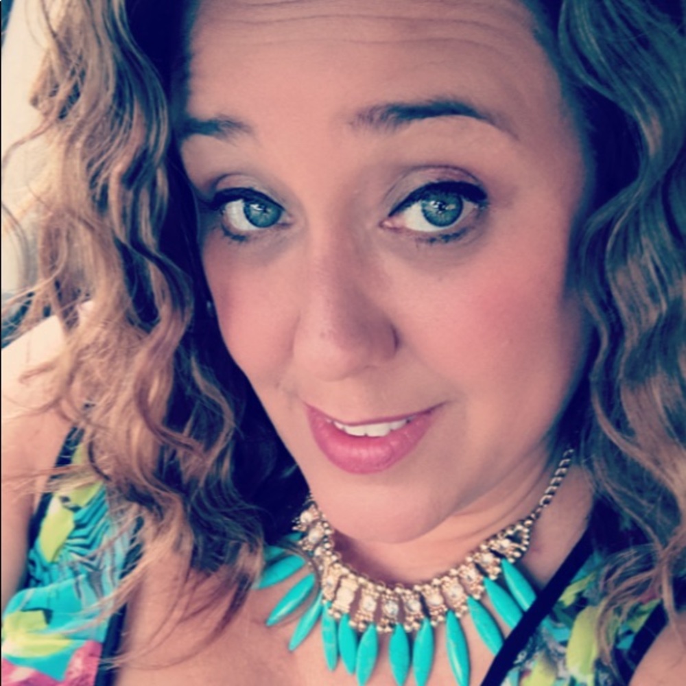 Meet your Posher, Mandi